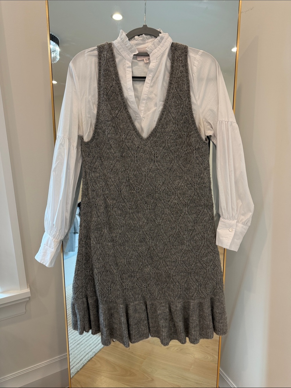 cinq a sept Gray Knit V-Neck Sleeveless Sweater Dress
